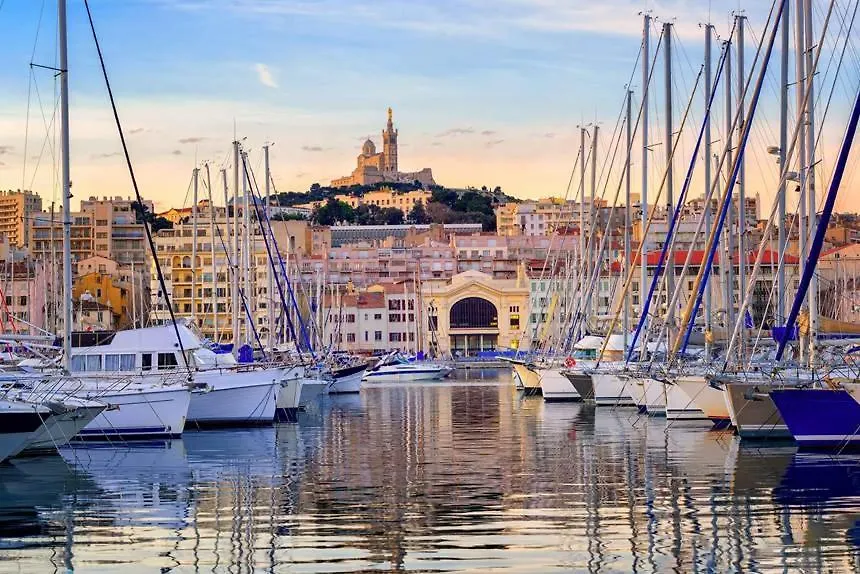 Magnifique Appartement T4 90 M2 Tres Bien Situe 2 Min Vieux Port Et Gare St Charles Marseille